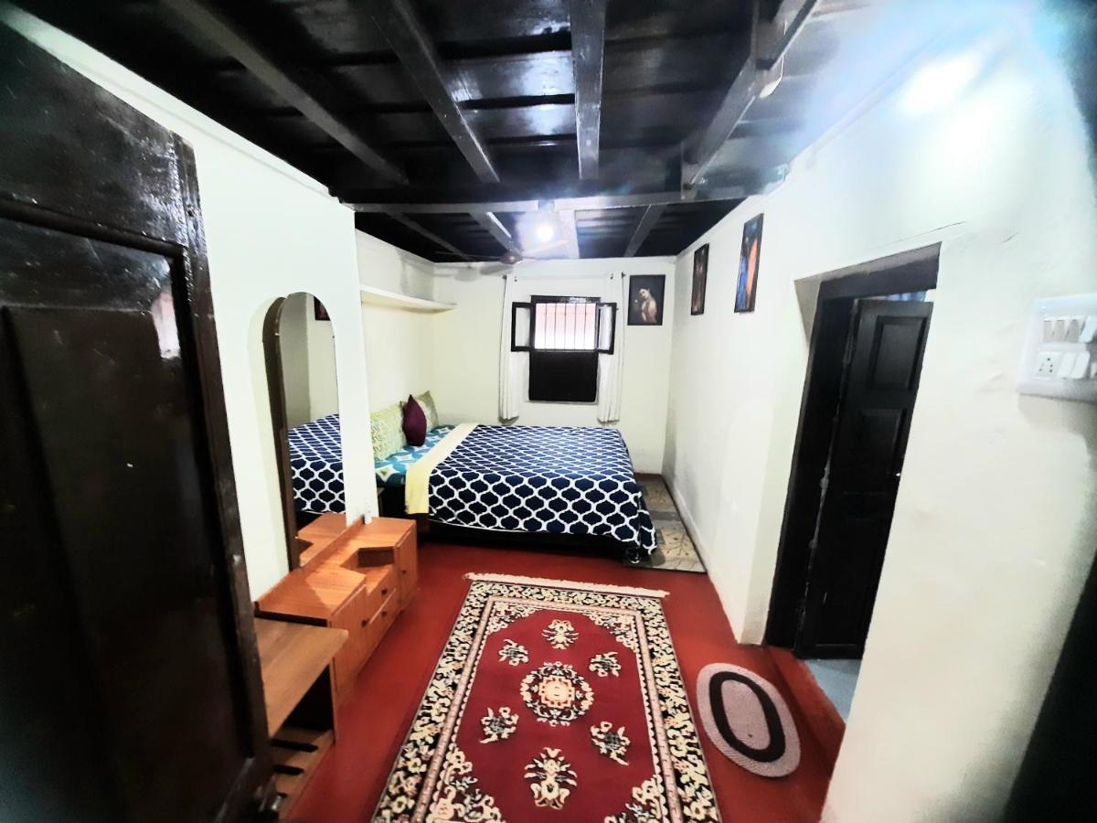 Sardar Bahadur'S Heritage Bungalow Estate Stay Napoklu Ngoại thất bức ảnh